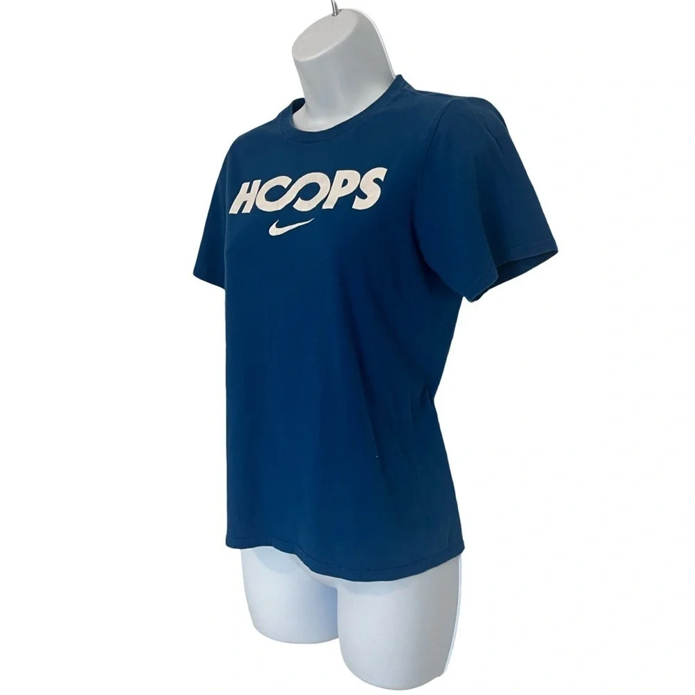 Nike Women’s Blue “Hoops”Graphic Baby T Shirt. Size: Large. Good Condition.